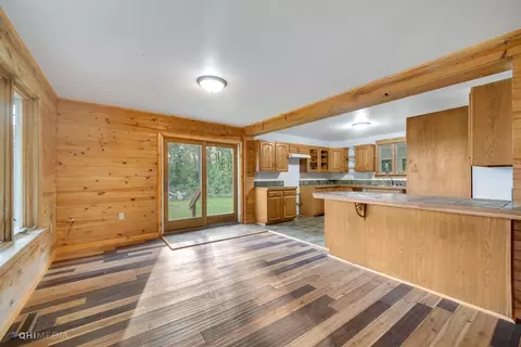 286 Melton Rd, Burns Harbor, IN 46304 photo 9