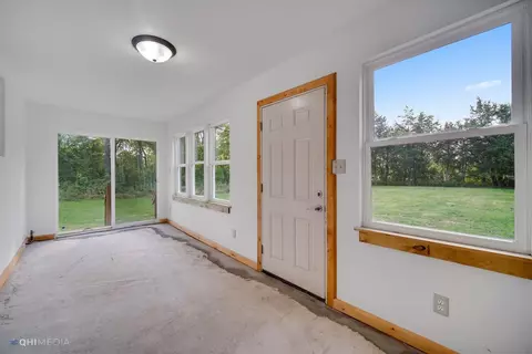 286 Melton Rd, Burns Harbor, IN 46304 photo 15