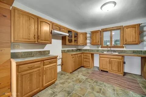 286 Melton Rd, Burns Harbor, IN 46304 photo 6