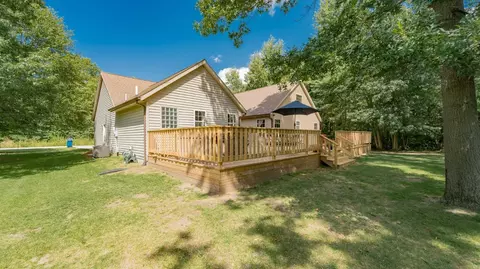 185 E Pine St, Wheatfield, IN 46392 photo 40