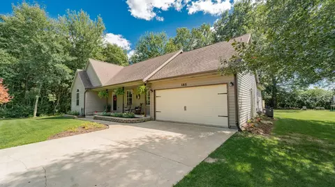 185 E Pine St, Wheatfield, IN 46392 photo 4