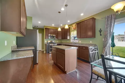 8818 Teal Pl, Saint John, IN 46373 photo 9