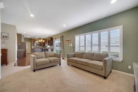 8818 Teal Pl, Saint John, IN 46373 photo 6