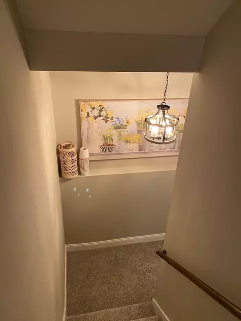 2653 Walker Dr, Valparaiso, IN 46385 photo 17