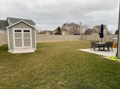 2653 Walker Dr, Valparaiso, IN 46385 photo 25