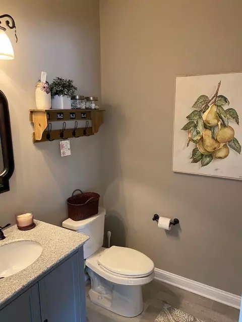 2653 Walker Dr, Valparaiso, IN 46385 photo 9