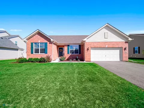 10381 Douglas Dr, Saint John, IN 46373 photo 1