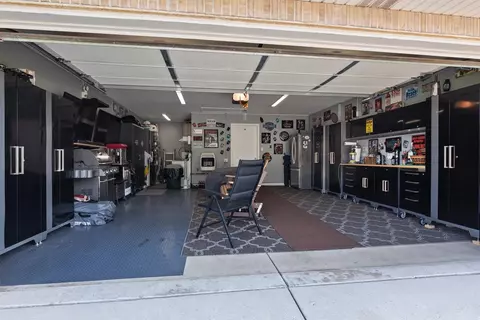 223 W 43rd Ct, Griffith, IN 46319 photo 19