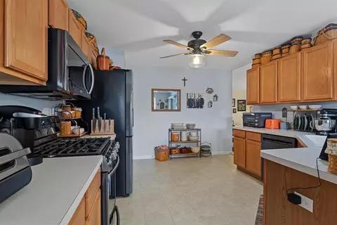 223 W 43rd Ct, Griffith, IN 46319 photo 8