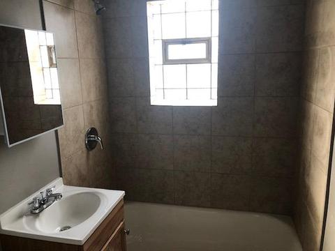 592 Taney Pl, Gary, IN 46404 photo 6