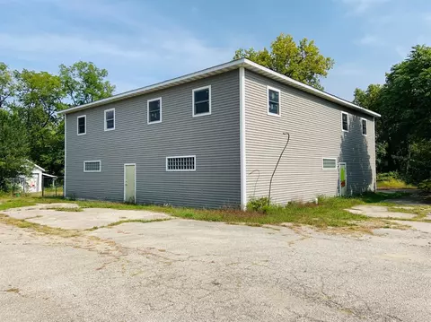 640 E 2nd St, Hobart, IN 46342 photo 9