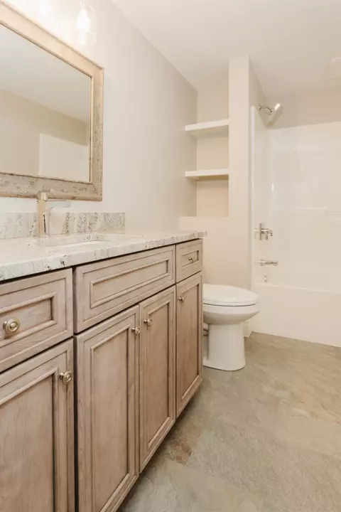 295 W Thistle Rd, Valparaiso, IN 46385 photo 57