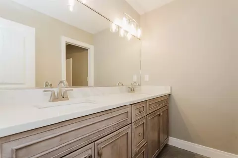 295 W Thistle Rd, Valparaiso, IN 46385 photo 45