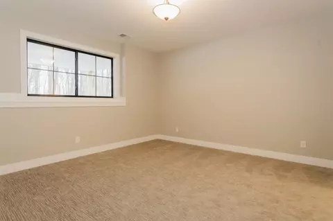 295 W Thistle Rd, Valparaiso, IN 46385 photo 54
