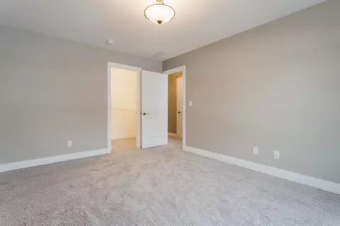 295 W Thistle Rd, Valparaiso, IN 46385 photo 42