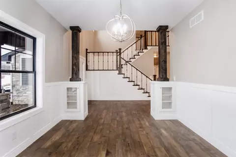 295 W Thistle Rd, Valparaiso, IN 46385 photo 9