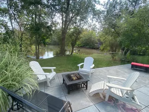 512 Hillside Dr, Dyer, IN 46311 photo 23