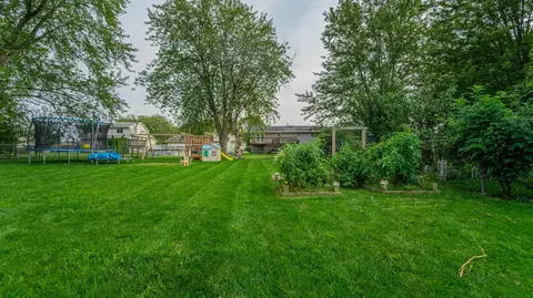 3440 Chevy Chase Cir, Crown Point, IN 46307 photo 33