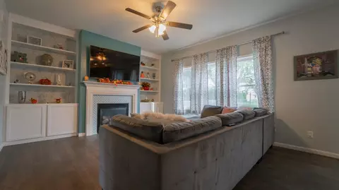3440 Chevy Chase Cir, Crown Point, IN 46307 photo 6