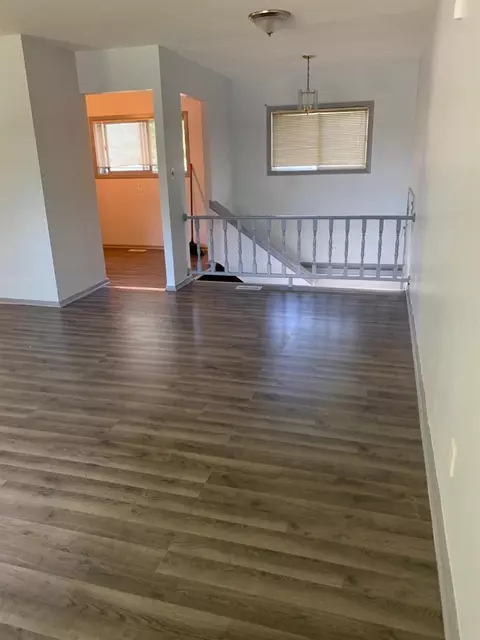 727 E 40th Pl, Griffith, IN 46319 photo 8