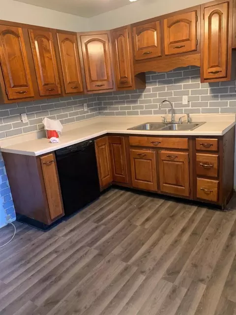 727 E 40th Pl, Griffith, IN 46319 photo 7