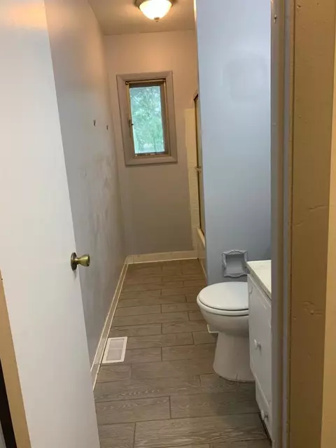 727 E 40th Pl, Griffith, IN 46319 photo 14