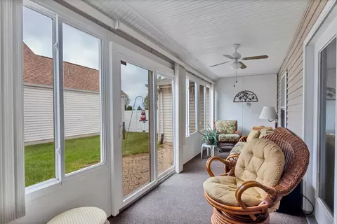 8102 Pointe Dr, Crown Point, IN 46307 photo 11