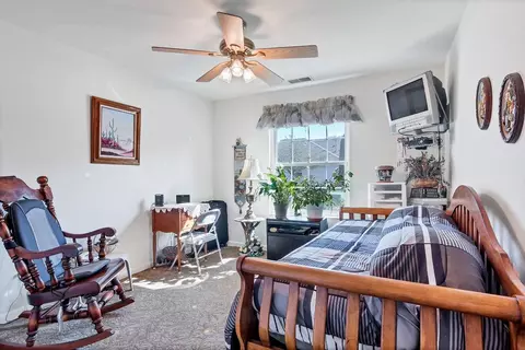 8102 Pointe Dr, Crown Point, IN 46307 photo 16