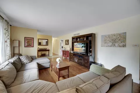 8303 Monroe Ave, Munster, IN 46321 photo 5