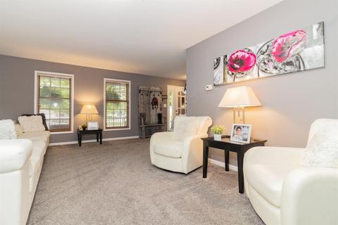 421 Edith Ct, Crown Point, IN 46307 photo 14