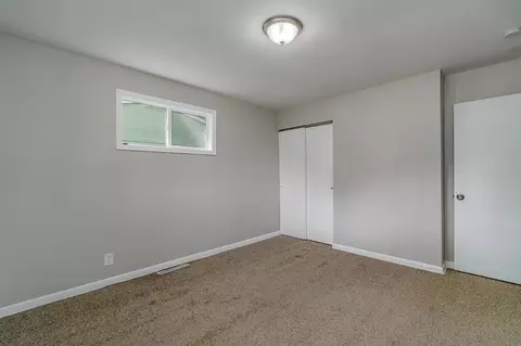 920 E 47th Pl, Gary, IN 46409 photo 15