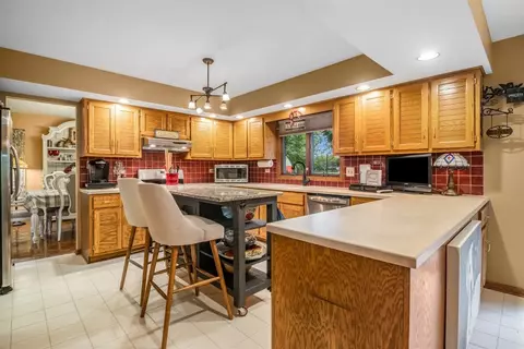 2500 207th St, Olympia Fields, IL 60461 photo 9