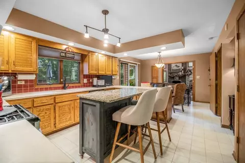 2500 207th St, Olympia Fields, IL 60461 photo 10