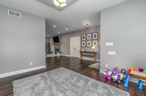 9390 W 106th Ave, Saint John, IN 46373 photo 8
