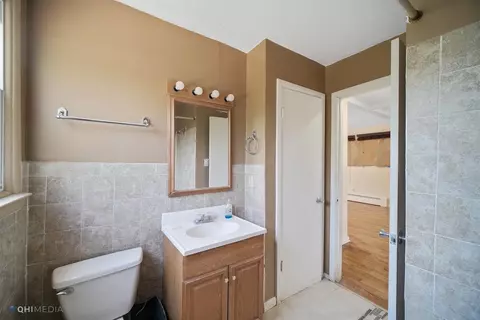 2970 W 19th Pl, Gary, IN 46404 photo 9