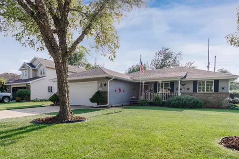 742 N Forest Ave, Griffith, IN 46319 photo 1