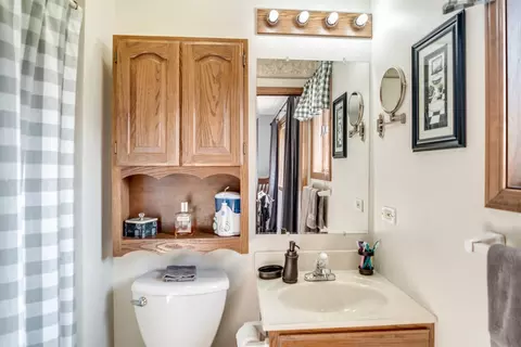 742 N Forest Ave, Griffith, IN 46319 photo 16