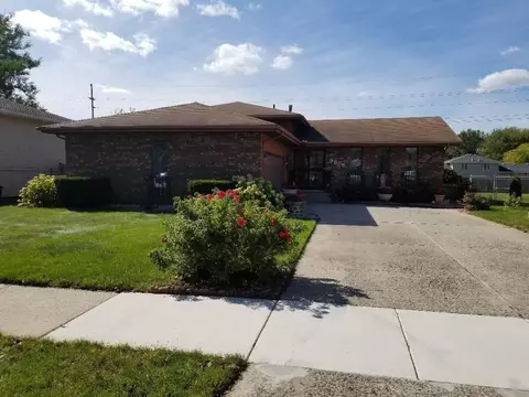 9806 Johnson St, Crown Point, IN 46307 photo 2
