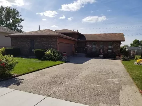 9806 Johnson St, Crown Point, IN 46307 photo 7