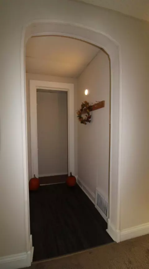 729 Porter St, Gary, IN 46406 photo 3