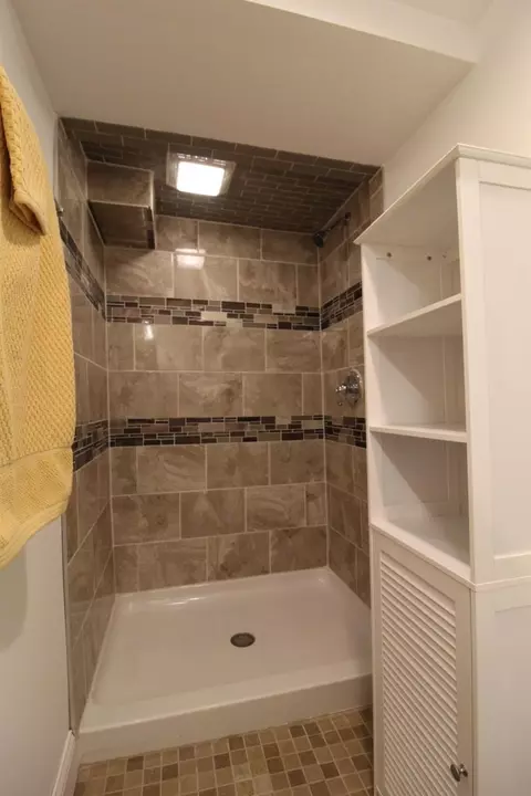 729 Porter St, Gary, IN 46406 photo 28