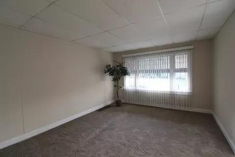 729 Porter St, Gary, IN 46406 photo 5