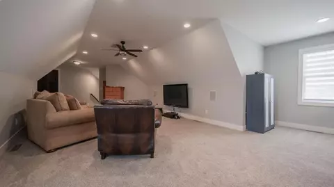 177 E Arabian Ct, Valparaiso, IN 46383 photo 35