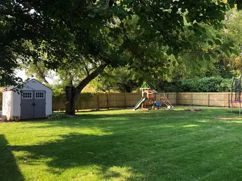 53 E Pine St, Wheatfield, IN 46392 photo 21