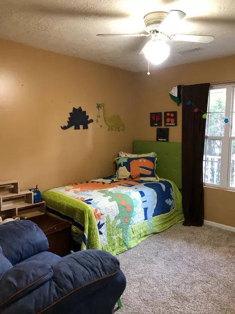53 E Pine St, Wheatfield, IN 46392 photo 15