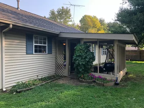 53 E Pine St, Wheatfield, IN 46392 photo 24