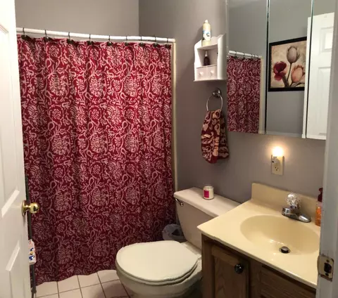 53 E Pine St, Wheatfield, IN 46392 photo 17
