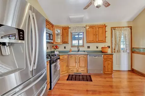 10381 Nieting Ct, Saint John, IN 46373 photo 6