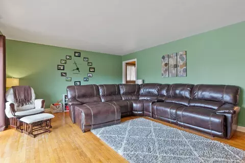 8440 Forest Ave, Munster, IN 46321 photo 7