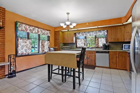 8440 Forest Ave, Munster, IN 46321 photo 6